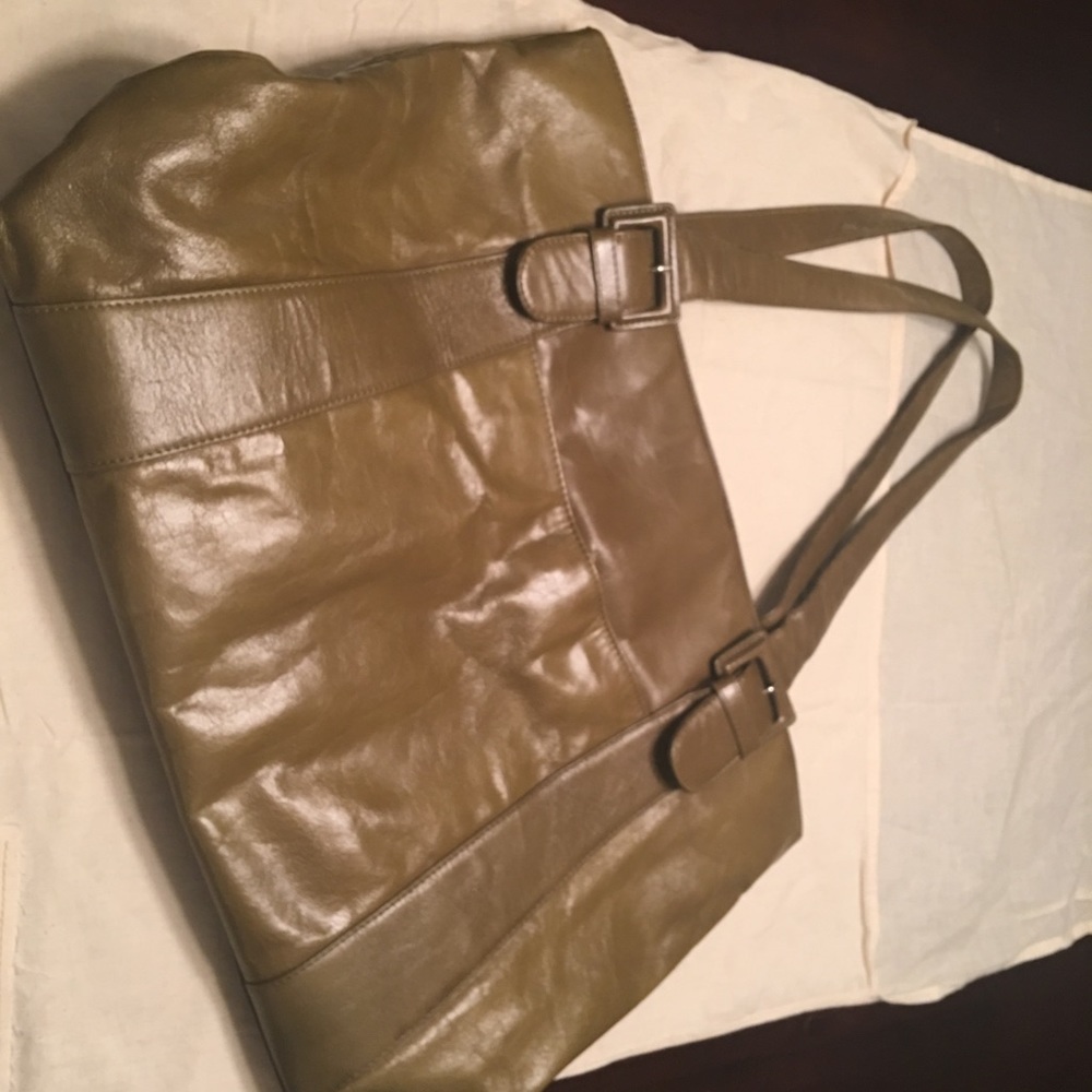 HOBO International Large Tote with dust bag